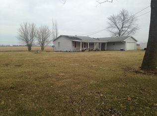 115 E 16th St, Georgetown, IL 61846