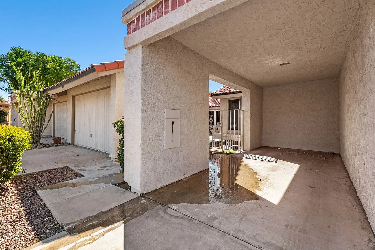 2 bed, 1168 sqft, $3,000 — Photo 3