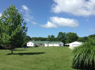 4221 W 700 S, Trafalgar, IN