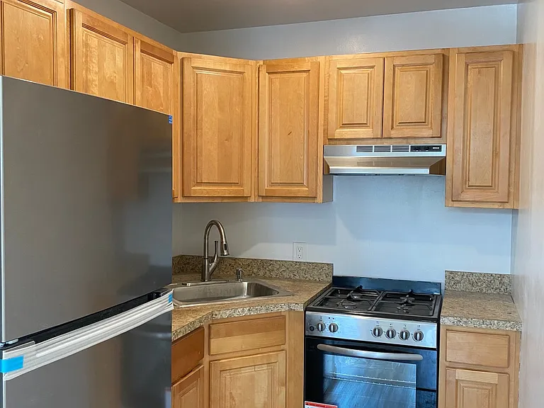 537 Warburton Ave #4 — Photo 10