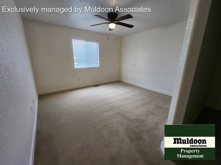 251 W Acorn Dr — Photo 5