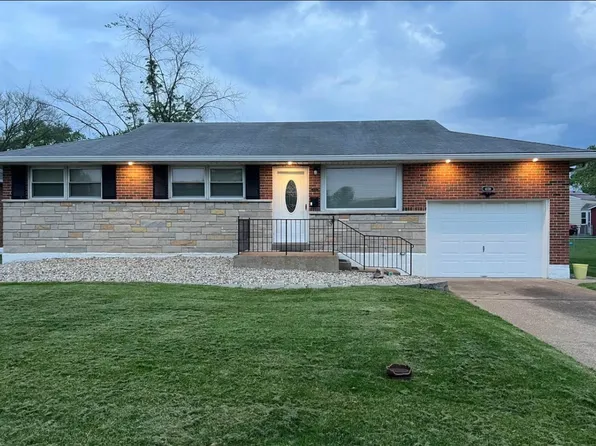 4128 Kettler Rd, Saint Louis, MO 63123