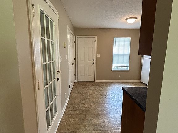5th image of 338 Atlantic Ave
