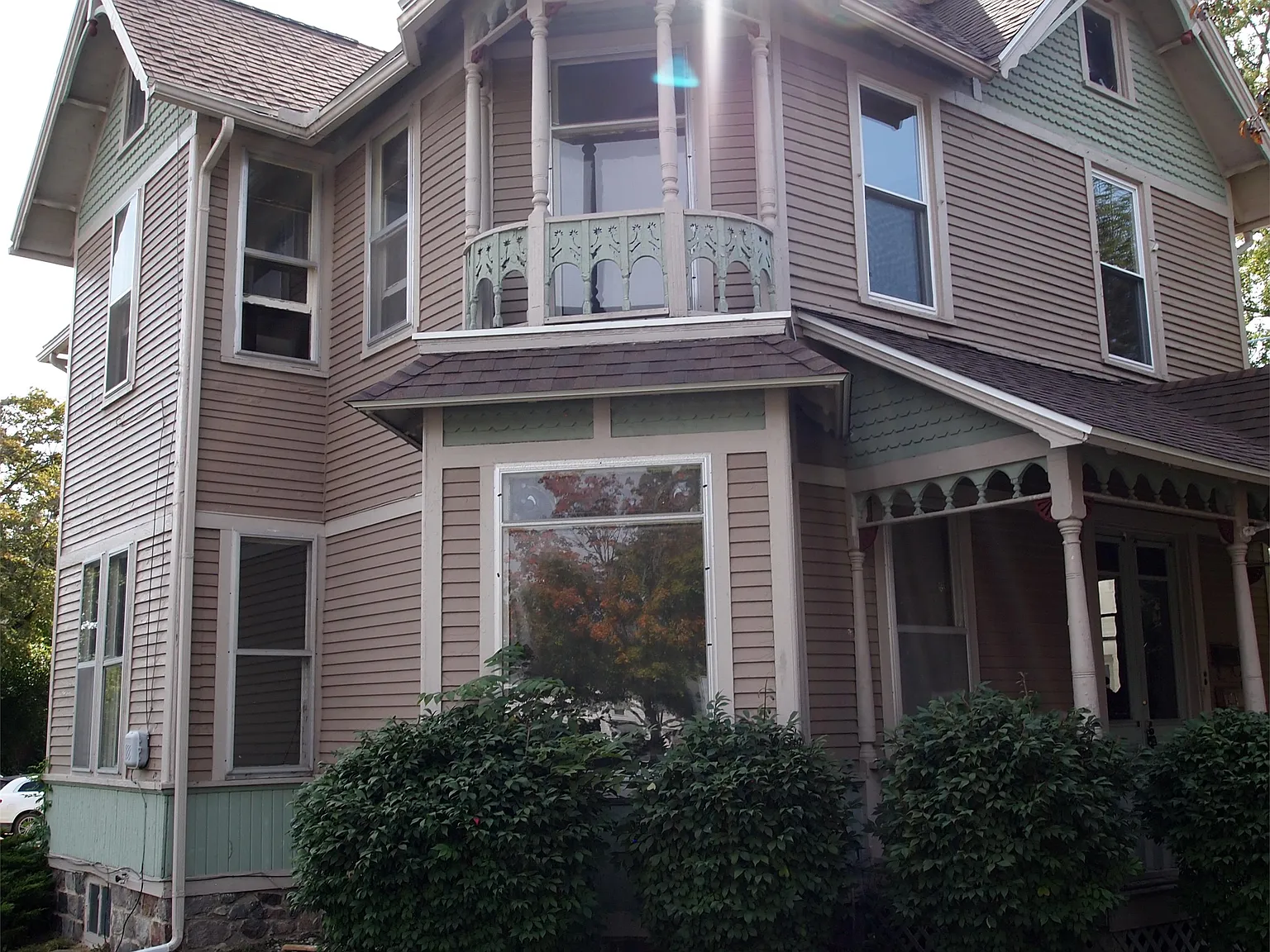 Howell Street 49 South - 2 — Photo 1
