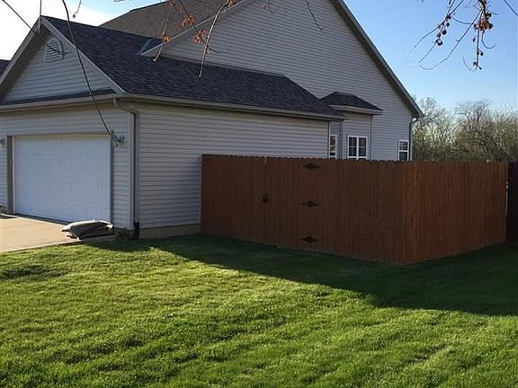 4th image of 903 Wakefield Dr