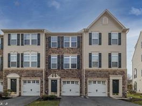 1644 Oakridge Ln