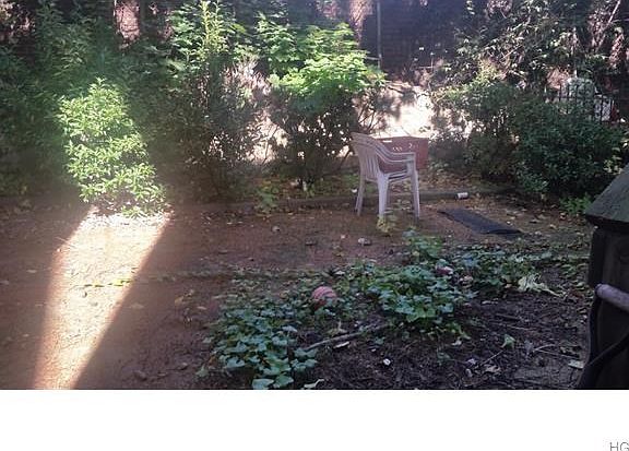 3rd image of 339 E 241st St