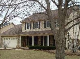 1871 Heather Rd, Geneva, IL 60134