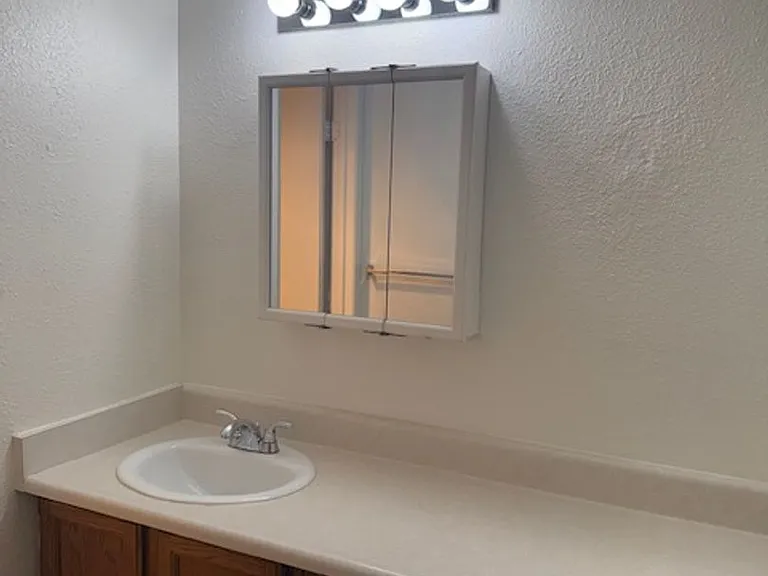 4171 California Ave #37 — Photo 9
