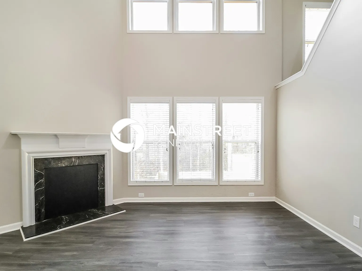 2618 Southhaven Ln — Photo 3