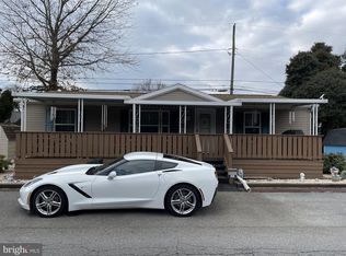 10 Madge Dr, Lancaster, PA