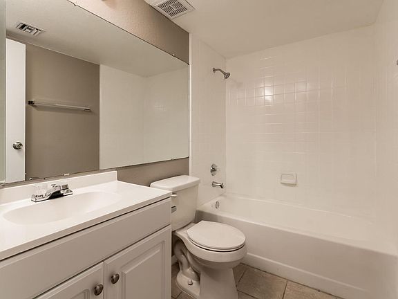 4th image of 15402 N 28th St Unit 114