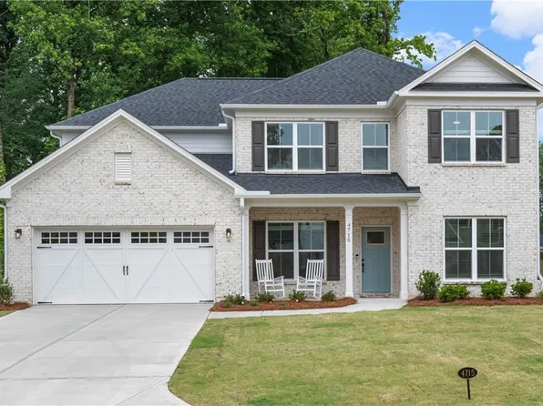 4715 Rosarian Dr, Cumming, GA 30040