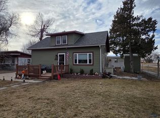 401 S Bailey Ave, New Underwood, SD 57761