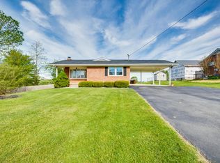 411 Old Stage Rd, Gray, TN 37615