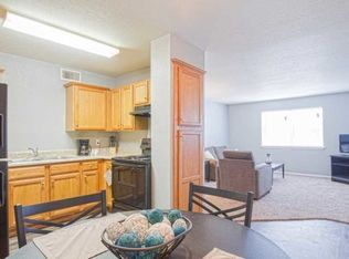 917 24th Ave SW #130, Norman, OK 73069