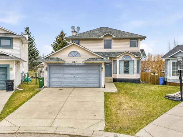 247 SE Hidden Valley Pl NW, Calgary, AB T3A 4Z5