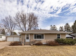 6950 Clayton Ave, Inver Grove Heights, MN 55076