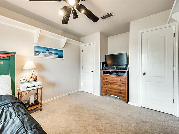 5th image of 10513 Shannon Valley Dr