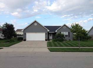 1528 Falcon Dr, Hartford, WI 53027