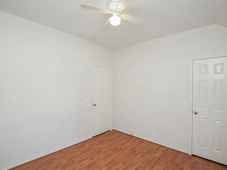 20502 Pioneer Bend Ct — Photo 22