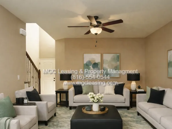 2205 SW Burningwood Ln, Lees Summit, MO 64082