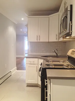 Rented by Sunrise Real Estate | media 14