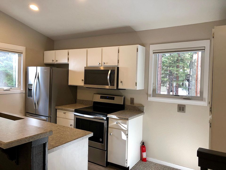 1st image of 811 Southwood Blvd #27
