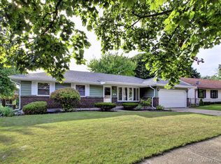 1002 Alameda Dr, Aurora, IL 60506