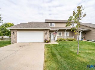 3424 W 80th Pl, Sioux Falls, SD 57108