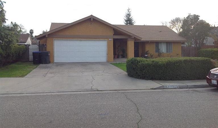 1st image of 27390 Stanford Ave