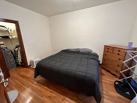 5th image of 3733-3745 W Berteau Ave #3745-2