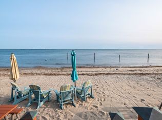 90 W End Dr, Old Lyme, CT 06371