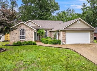 7 Chudleigh Ln, Bella Vista, AR 72714