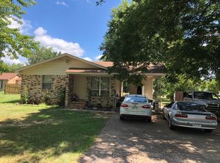 1908 W C St, Russellville, AR 72801