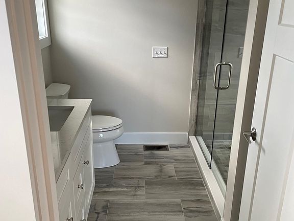 5th image of 22 Huckleberry Avenue #57