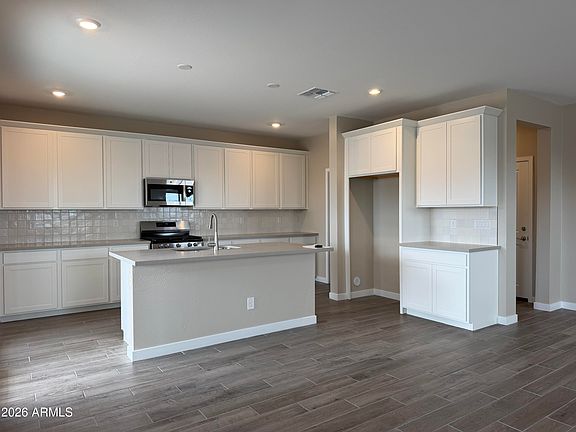 5th image of 3188 S 180th Avenue