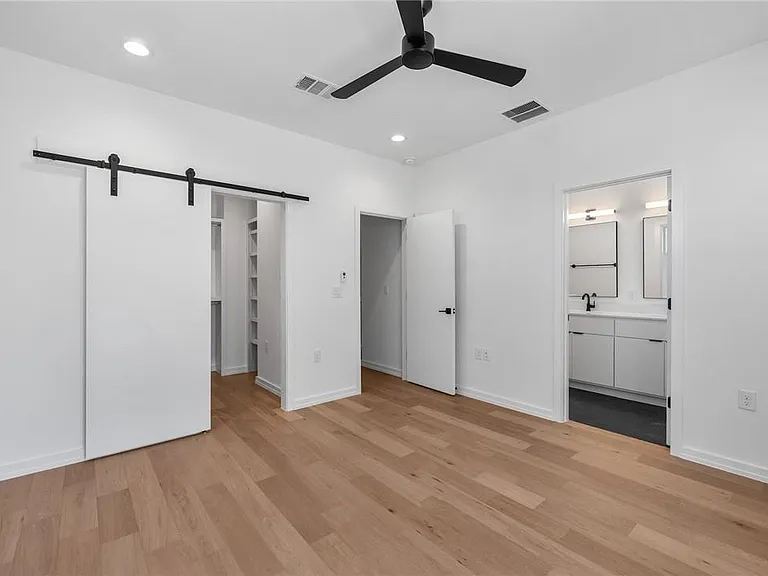 914 Taulbee Ln #A — Photo 11