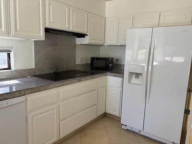 3279 Mount Diablo Ct #17 — Photo 4