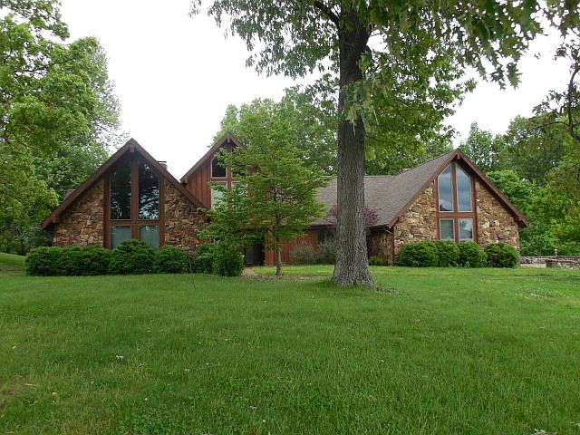 1st image of 3055 Deep Creek Dr