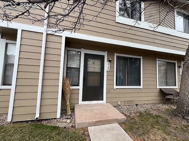 1st image of 2740 Hearthwood Ln