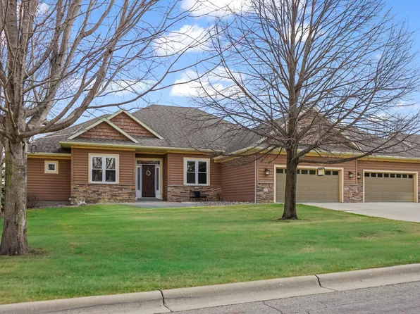 1929 Woodcrest Dr NE, Owatonna, MN 55060
