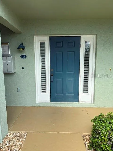 2 bed, 2.5 bath, 663 sqft, $1,450 — Photo 2