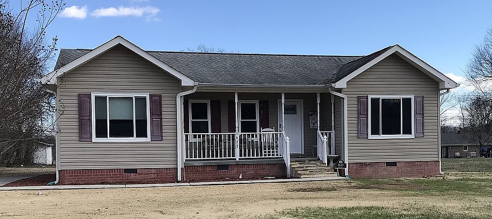 2nd image of 1637 Boyd Ave