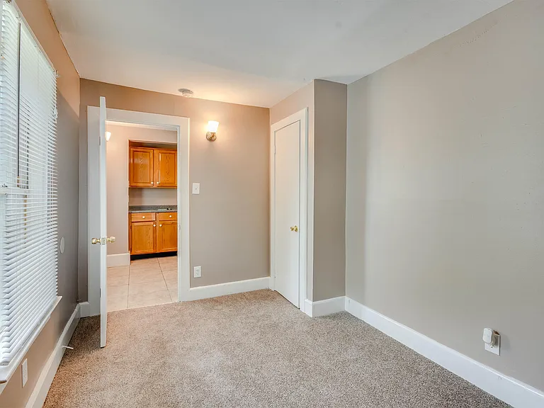 330 S Fairview St #A — Photo 10