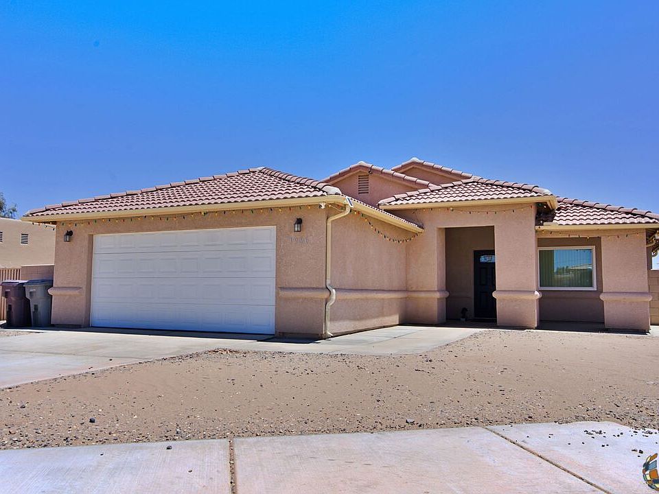 2nd image of 1966 Bell Ct