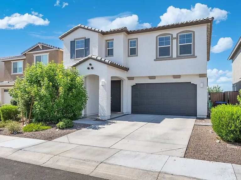 3110 E Hayfield Way — Photo 1