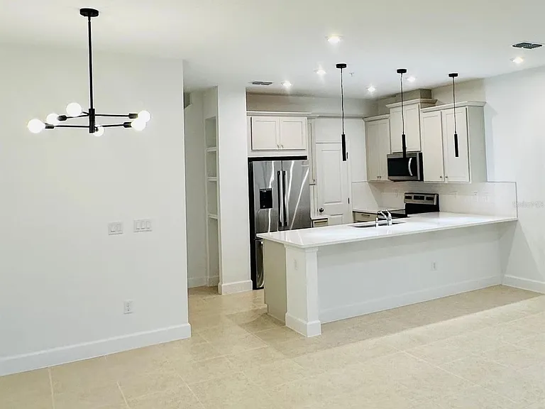 7846 Clove Hitch Way #7846 — Photo 4