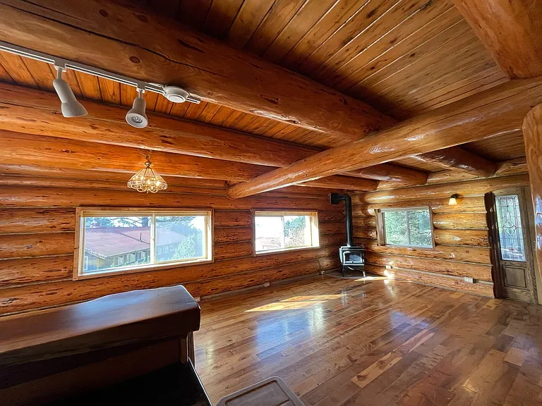 8475 Treasure Rocks Rd — Photo 12