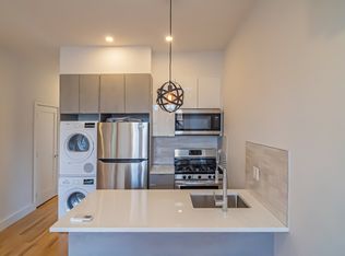123 33rd St #3, Brooklyn, NY 11232